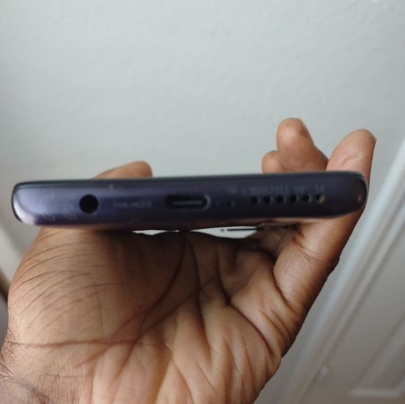 Motorola One Ace 5G 128 GB T-Mobile/Sprint - Picture 5 of 9